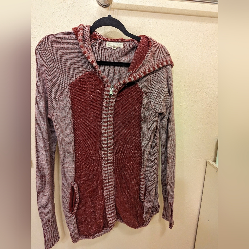 Knit sweater